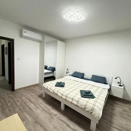 Apartment Visnja